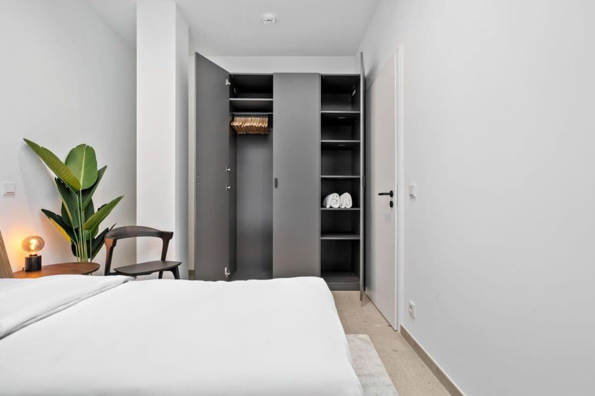 Апартаменты Luxurious 2Br Apt With Balcony In Люксембург Экстерьер фото